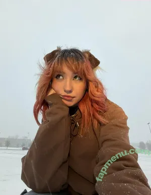 moronic_mouse / api2 nude photo #0049