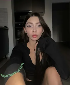 Morphiturata / Treezyny / kikiqwik nude photo #0022