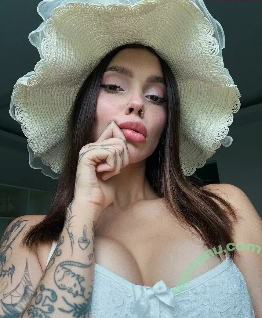 Morphiturata nude photo #0046 (Treezyny / kikiqwik)