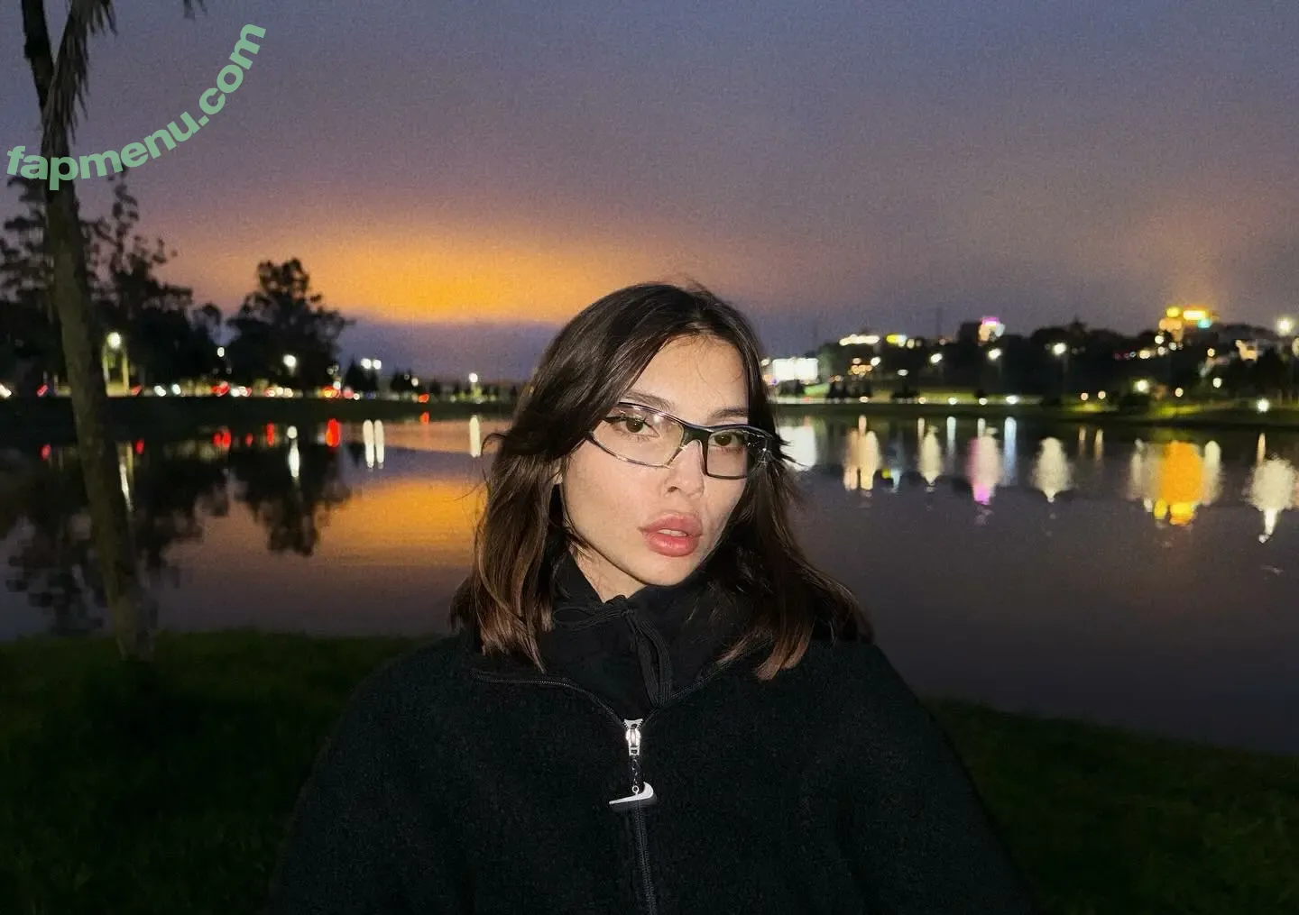 Morphiturata nude photo #0054 (Treezyny / kikiqwik)