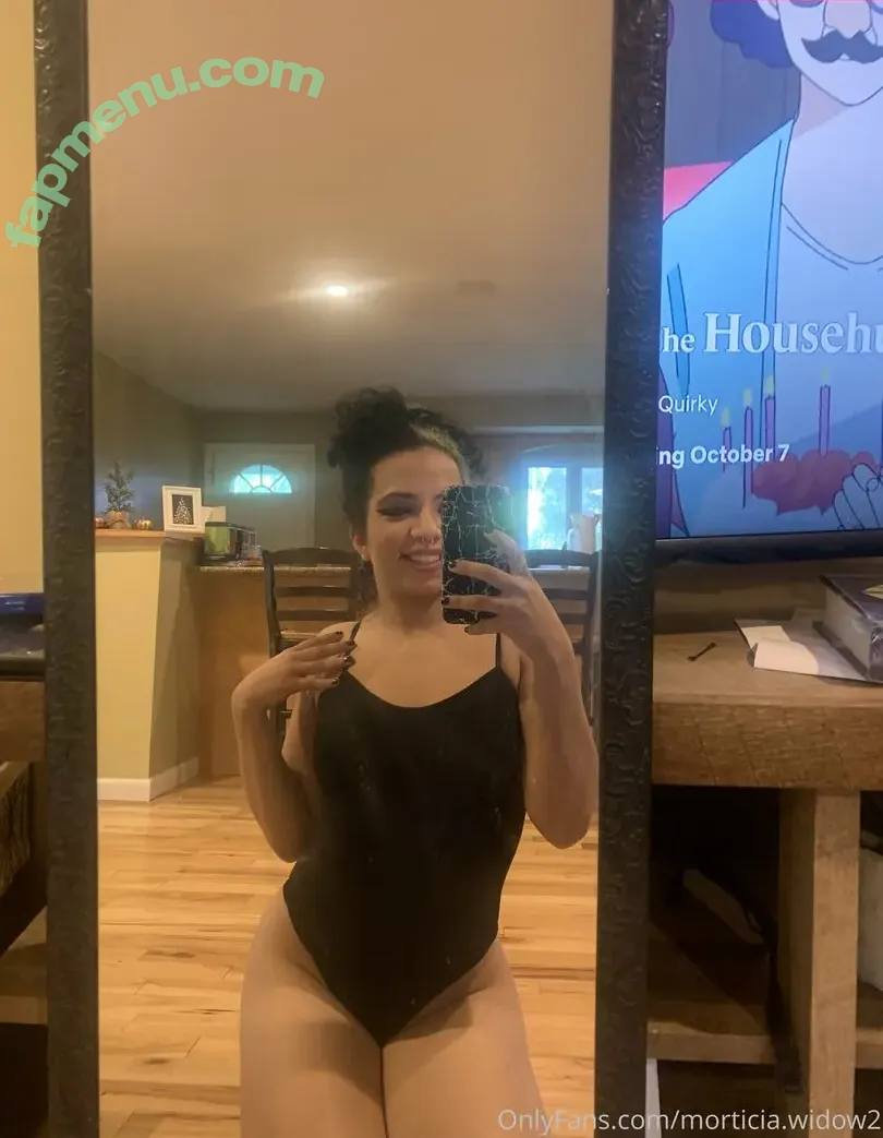 morticia.widow2 nude photo #0004 (morticia.widow2)