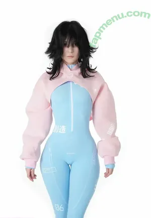  nude photo #0002