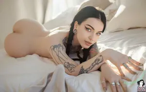  nude photo #0001