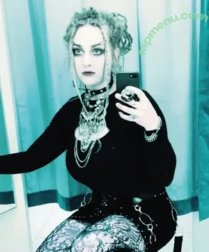 Mother Macabre / MotherMacabre / mother.macabre / mothermacabreyt / ventrigue nude photo #0065