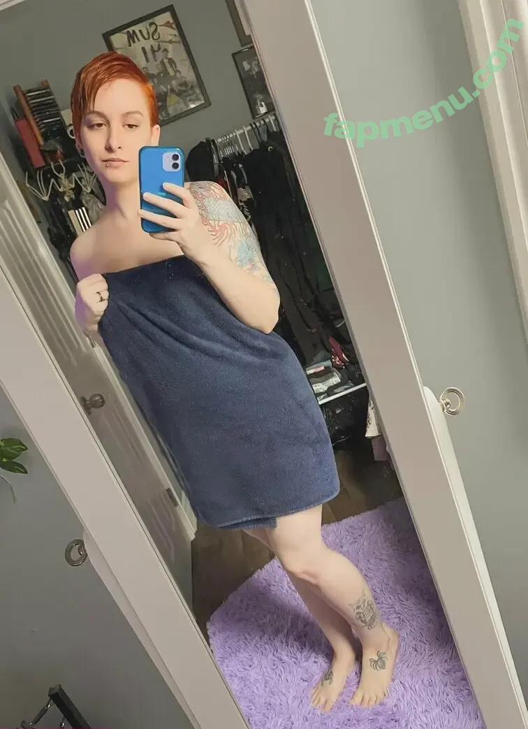mothqueenmythos nude photo #0030 (mothqueenmythos)