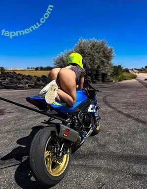  nude photo #0001