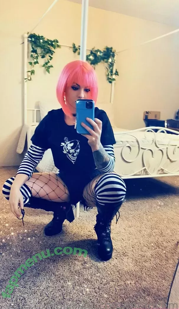 motogem nude photo #0089 (mollysmyles)