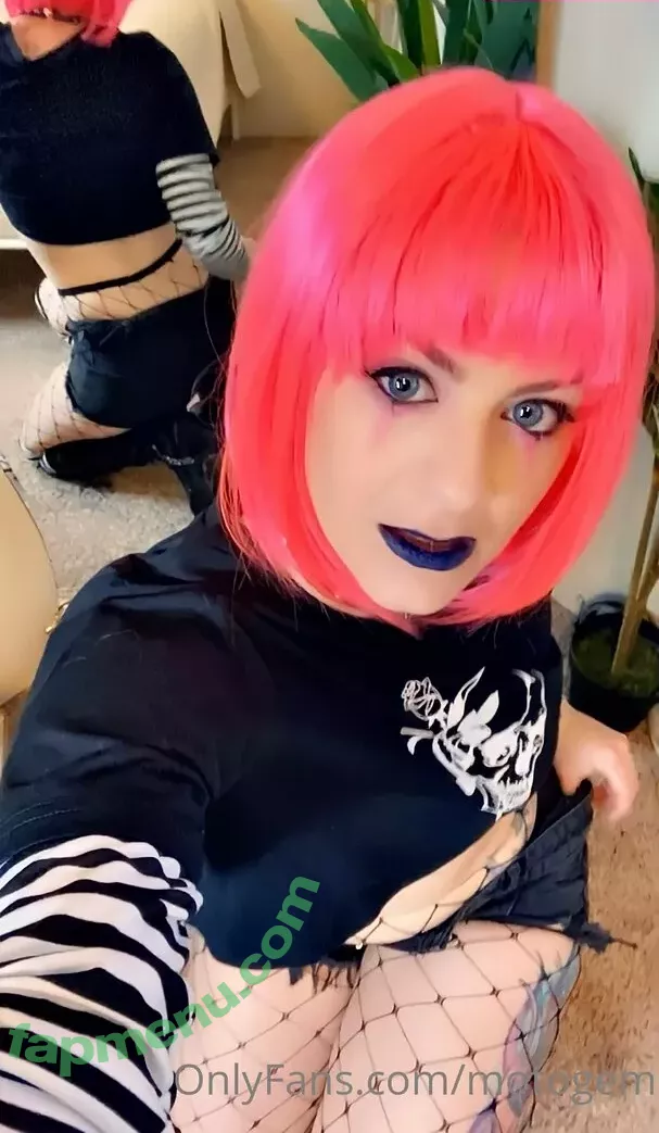 motogem nude photo #0100 (mollysmyles)