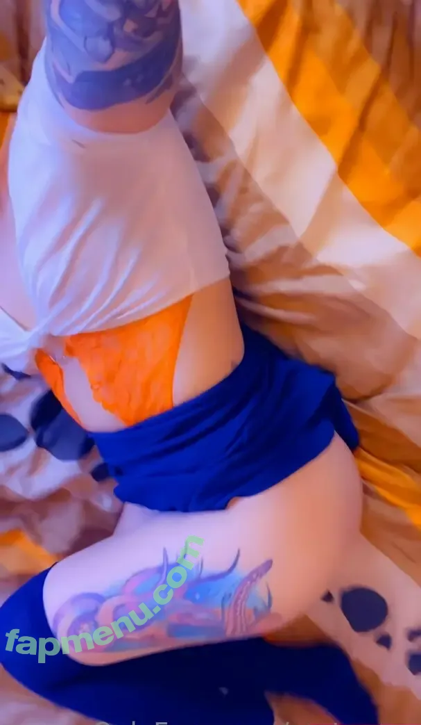 motogem nude photo #0683 (mollysmyles)