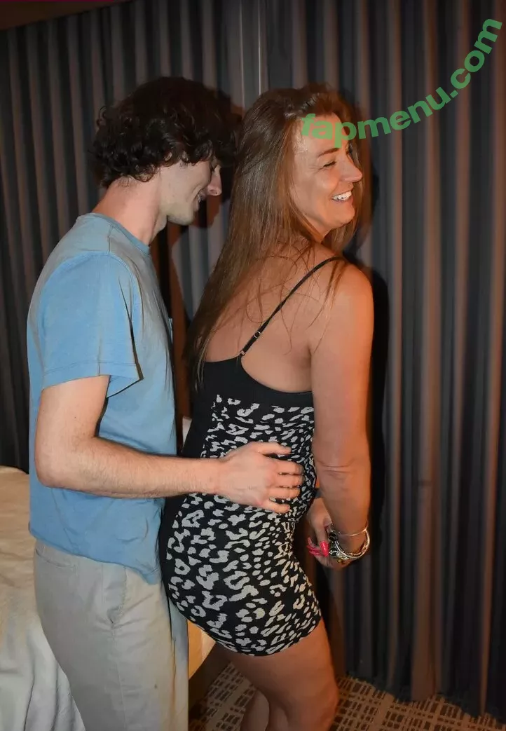 motogurl nude photo #6082 (Alyse / tammyrr)