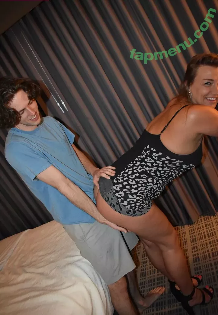 motogurl nude photo #6090 (Alyse / tammyrr)