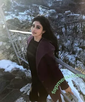 Mouni Roy / imouniroy nude photo #0077