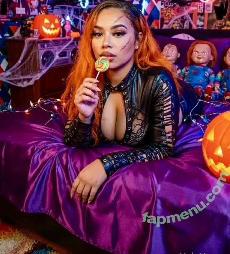 mouthymela nude photo #0096 (MelaMoans / scarymommy)