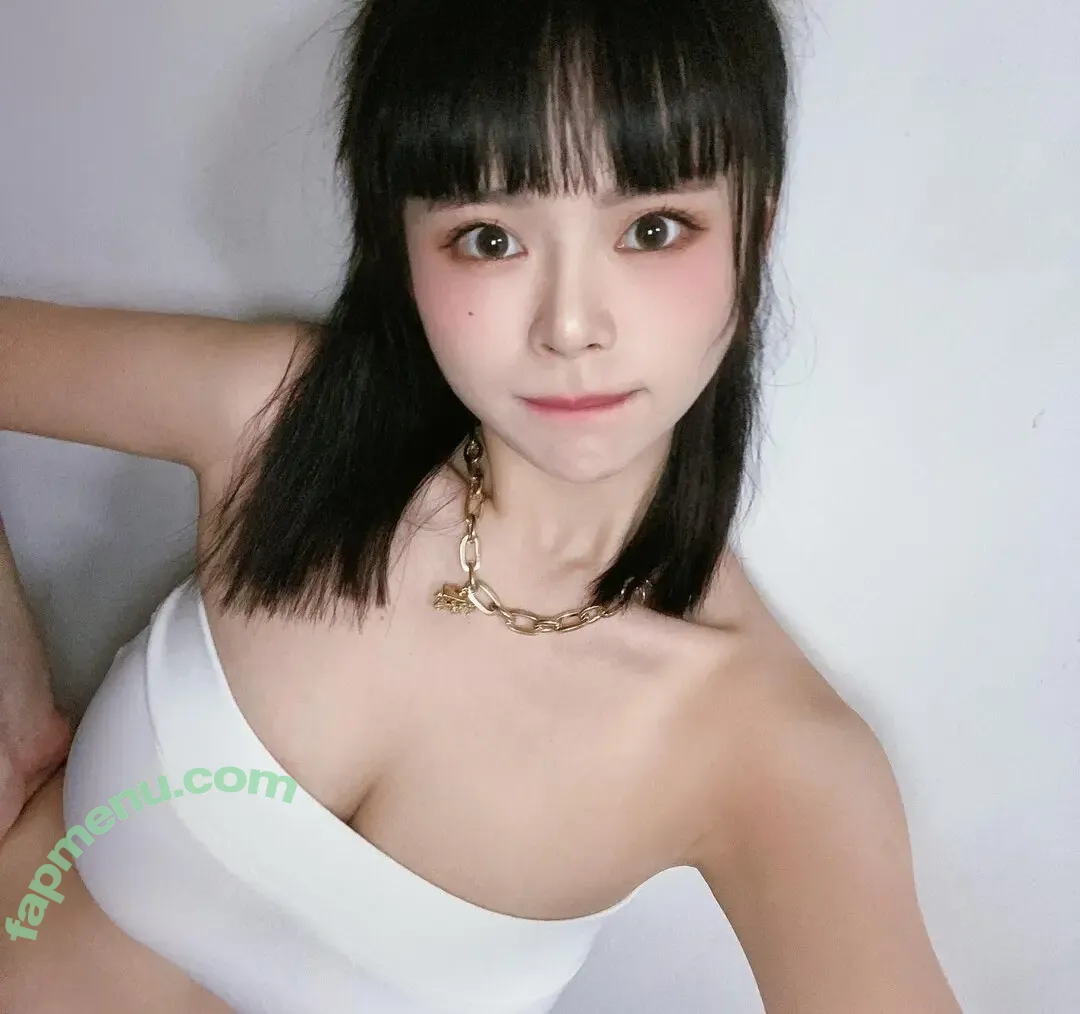 Mov19960908 nude photo #0084 (la_sirena90 / summer850908)