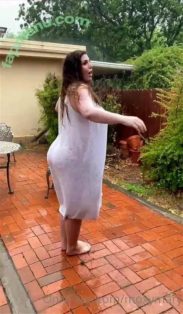 Moxymary nude photo #0206 (moxymarygames)