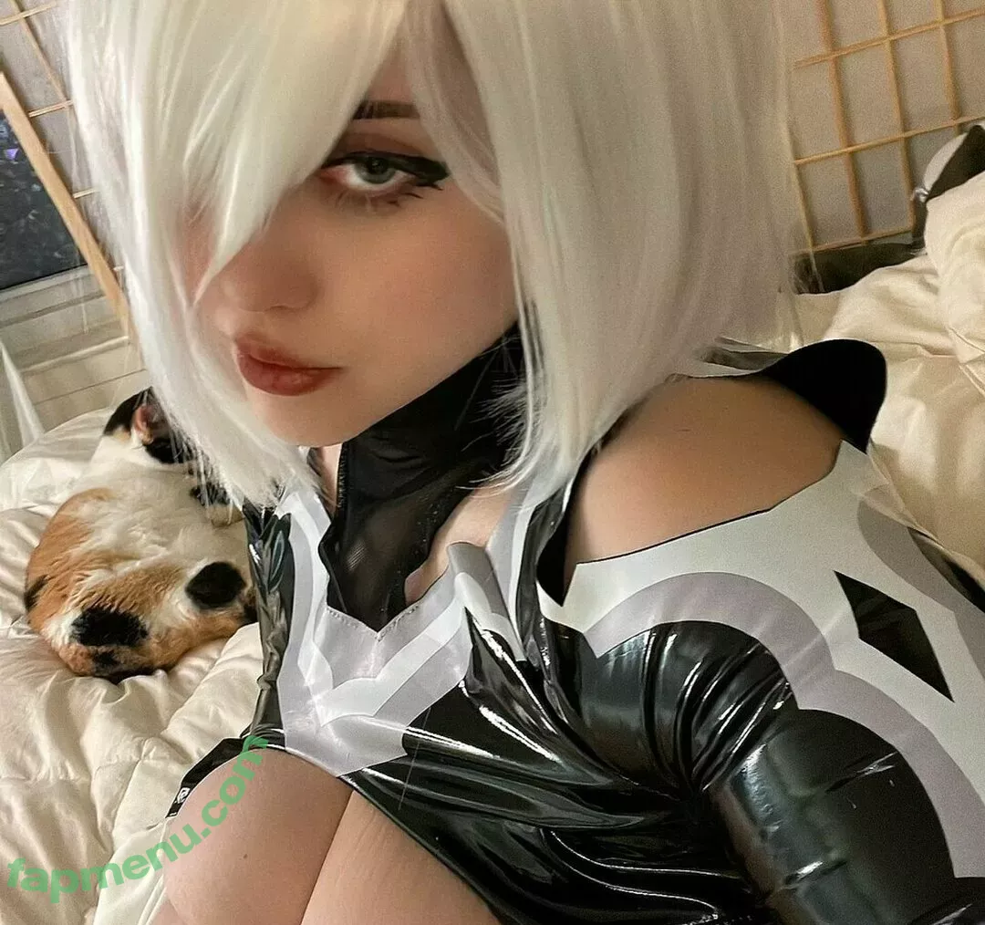 Moyumii nude photo #0044 (Moyumie / moyumiee)