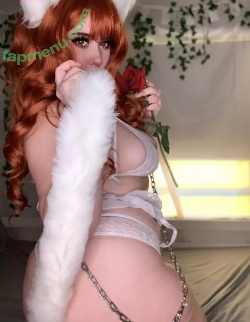Moyumii nude photo #0276 (Moyumie / moyumiee)