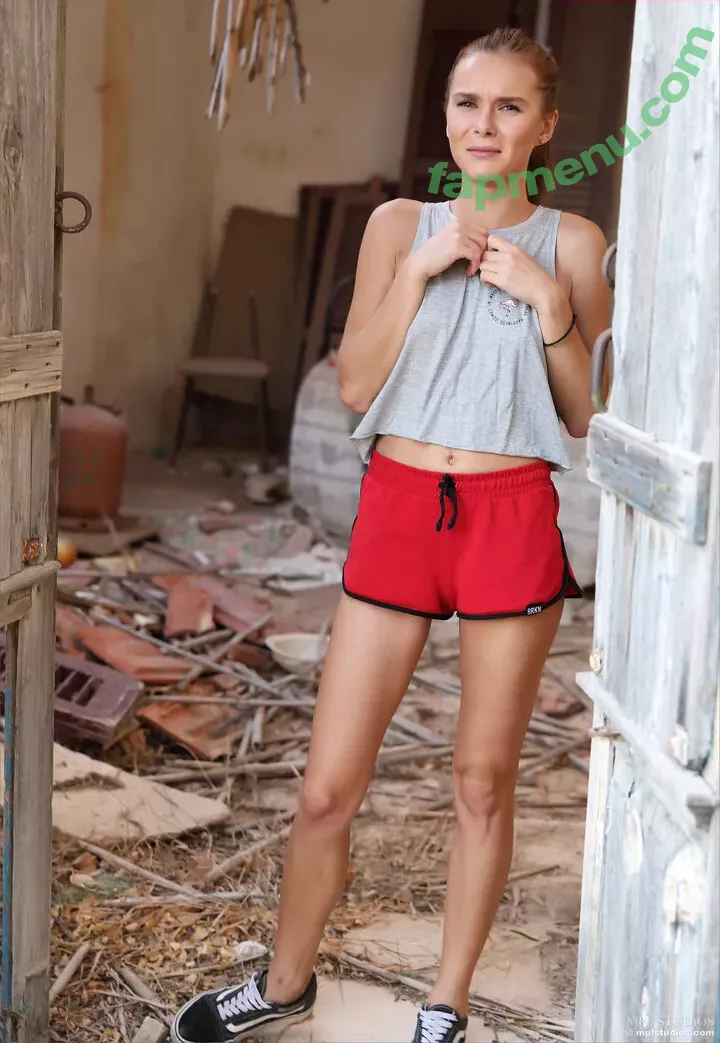 MPLStudios nude photo #2527 (mpl.studios)