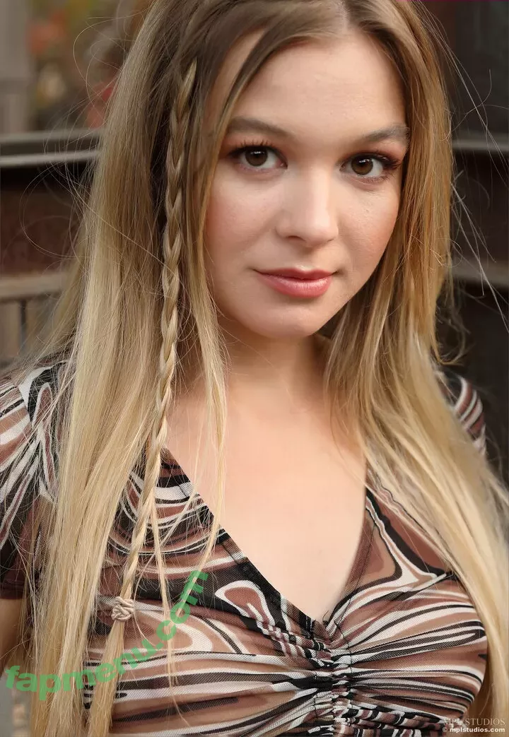 MPLStudios nude photo #2787 (mpl.studios)