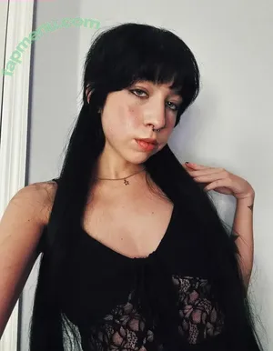 Mrizzy / Mriz nude photo #0043