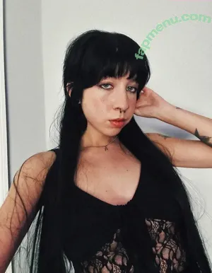 Mrizzy / Mriz nude photo #0044