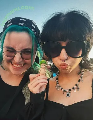 Mrizzy / Mriz nude photo #0051