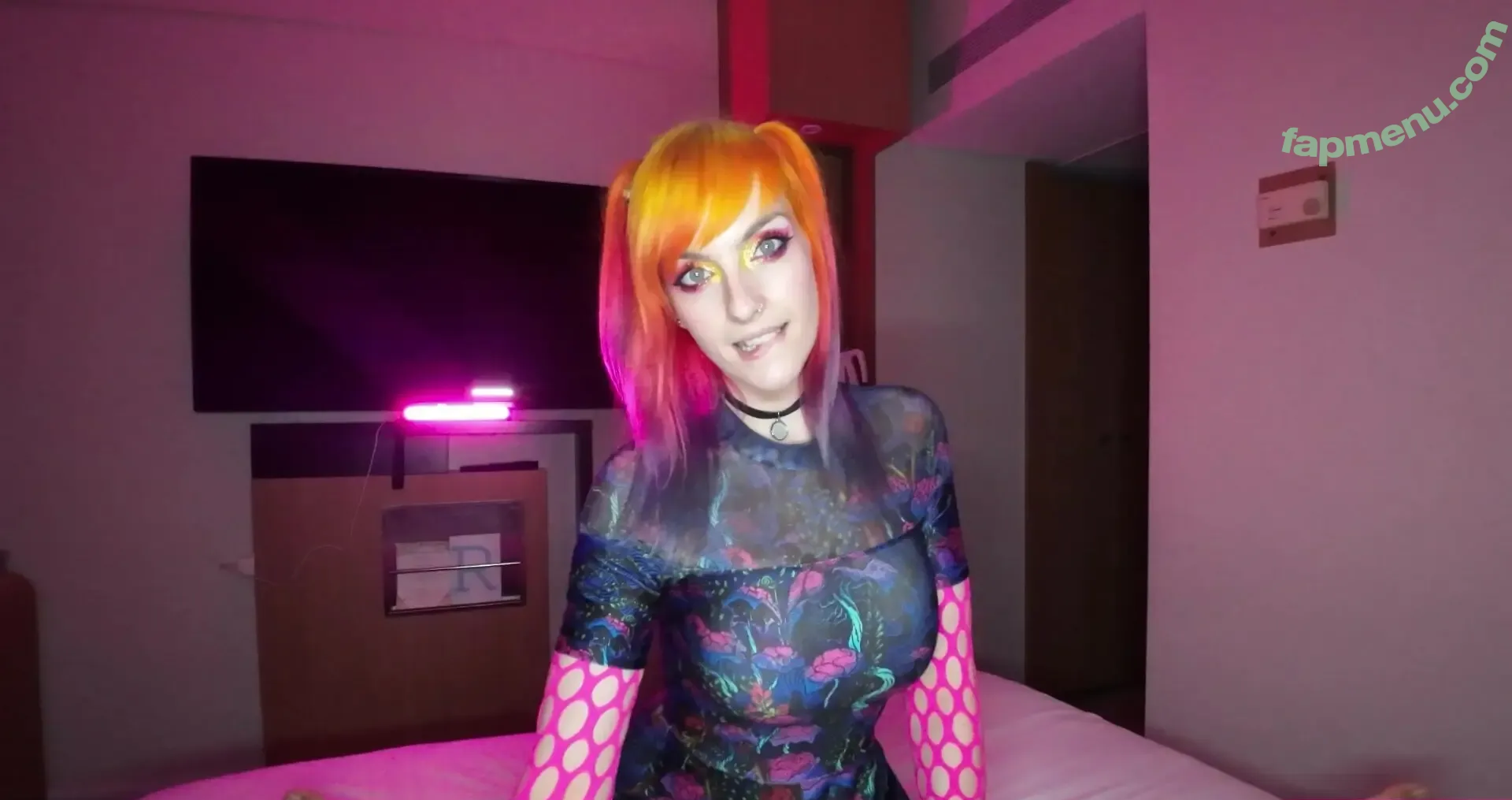 mrldnlad nude photo #0003 (mrldnladofficial)