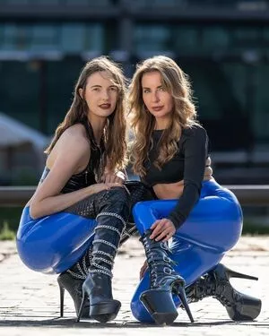 mrs-crazy / Jessy / __mrs._crazy__ / __mrs__crazy__ / mrs_crazy nude photo #0313