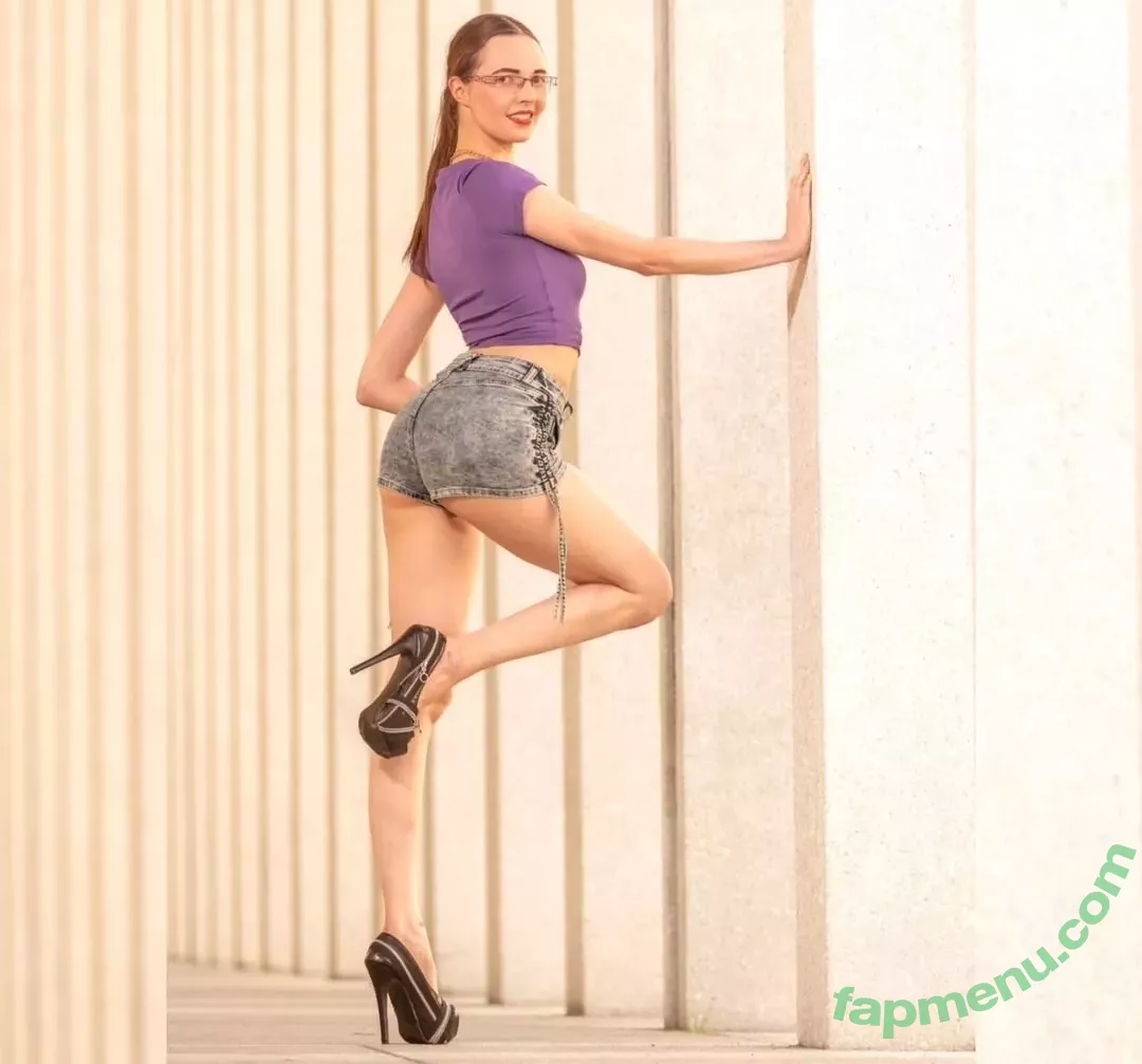 mrs-crazy nude photo #0198 (__mrs._crazy__ / mrs_crazy / mrs_crazy_)