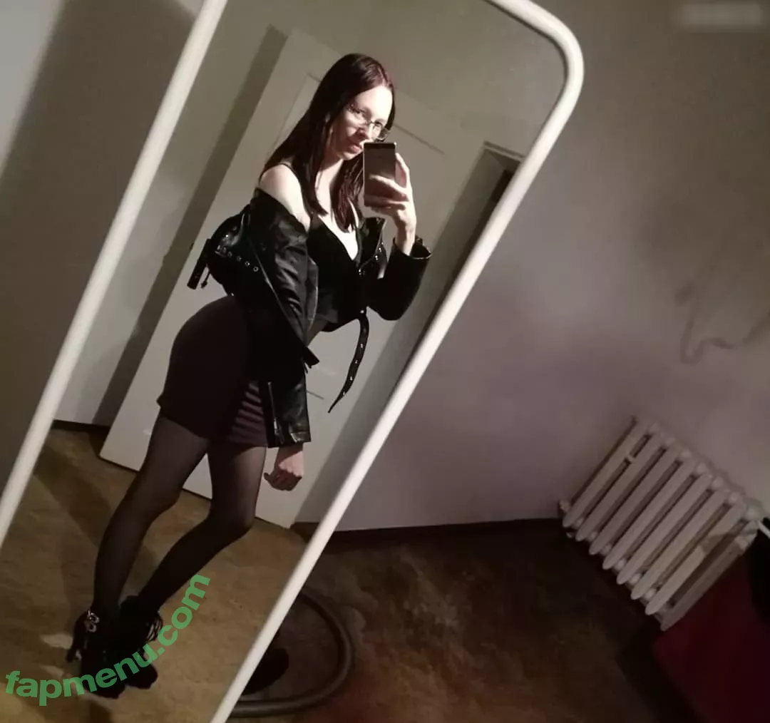 mrs-crazy nude photo #0331 (Jessy / __mrs._crazy__ / __mrs__crazy__ / mrs_crazy)