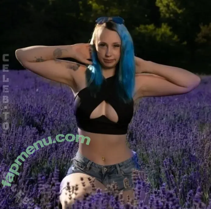 Mrs.Mistery nude photo #0039 (x_natalie.x / x_natalie94.x)