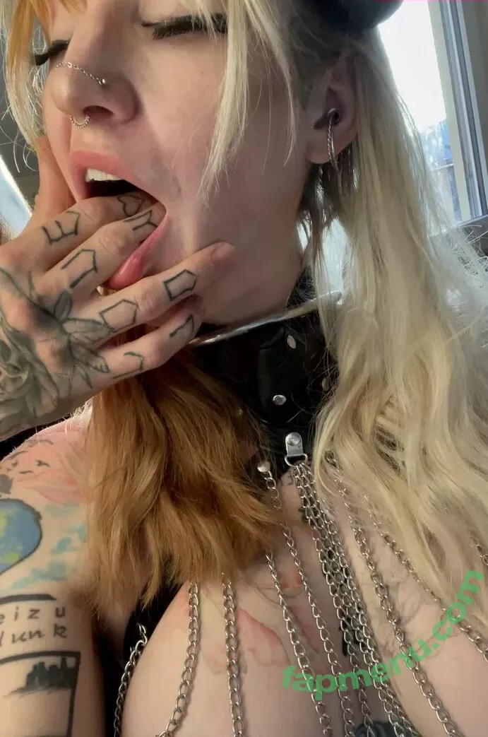 Mrs Nice nude photo #0001 (Mrs_nice / mrs_nice420)