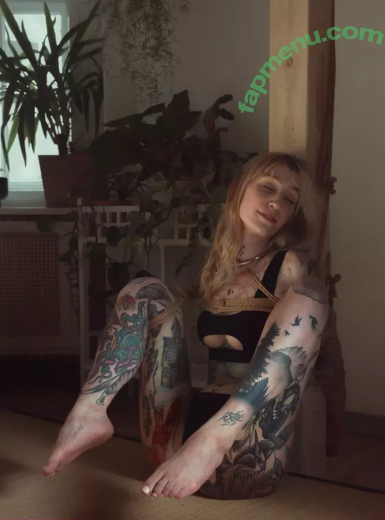 Mrs Nice nude photo #0005 (Mrs_nice / mrs_nice420)