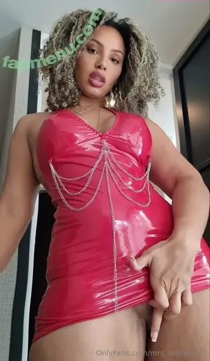 mrs_sophie667 / mrs_sophieofficial nude photo #0077