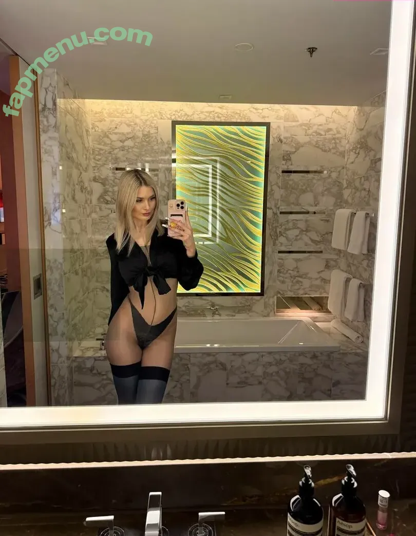 Mrs. Tivvi nude photo #0039 (mrs.tivvi / mrs.tivvi02 / nylon.tivvi / tovviffee)