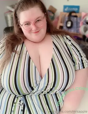 mrsapple / therealmrsapple nude photo #0225