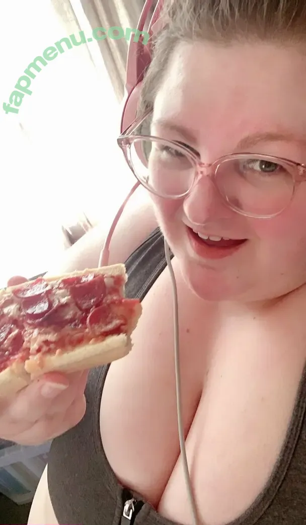 mrsapple nude photo #0210 (therealmrsapple)