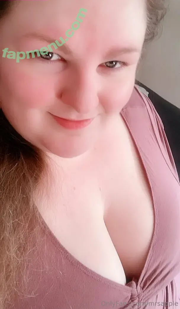 mrsapple nude photo #0213 (therealmrsapple)