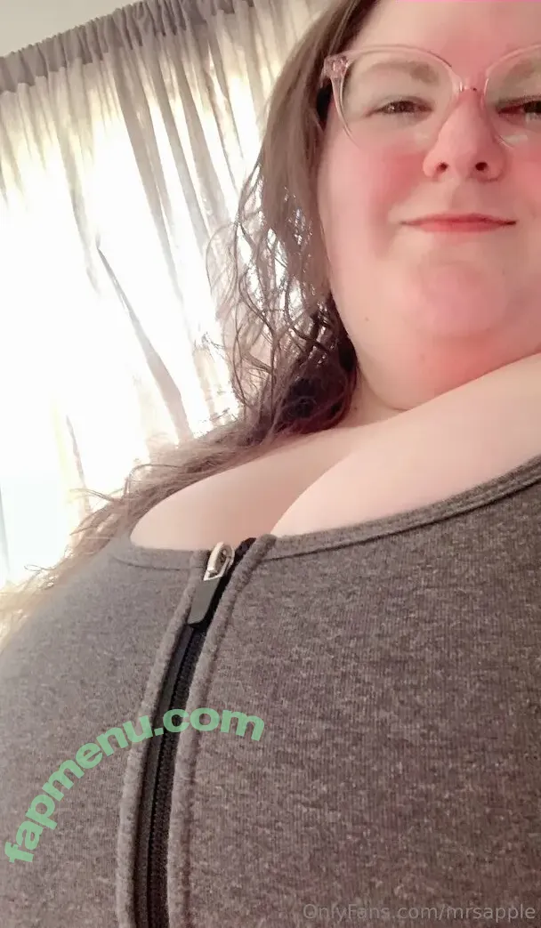 mrsapple nude photo #0218 (therealmrsapple)