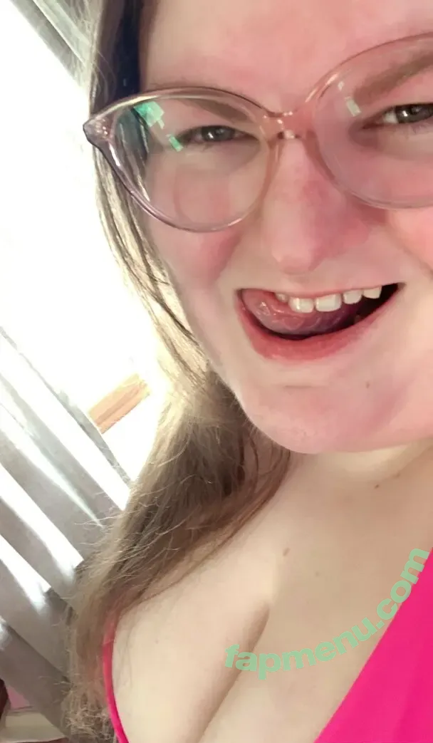 mrsapple nude photo #0265 (therealmrsapple)