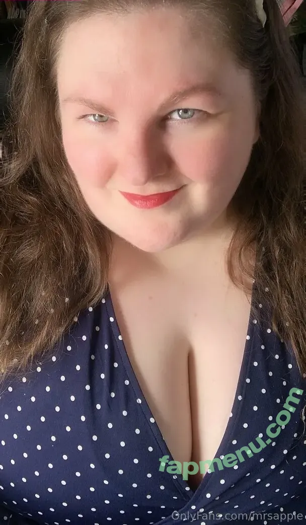 mrsapple nude photo #0280 (therealmrsapple)