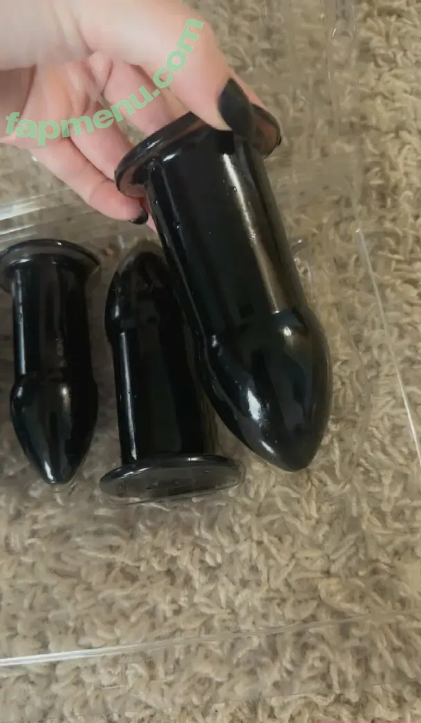 mrsbeatlejuice nude photo #0010 (mrsbeatlejuice)