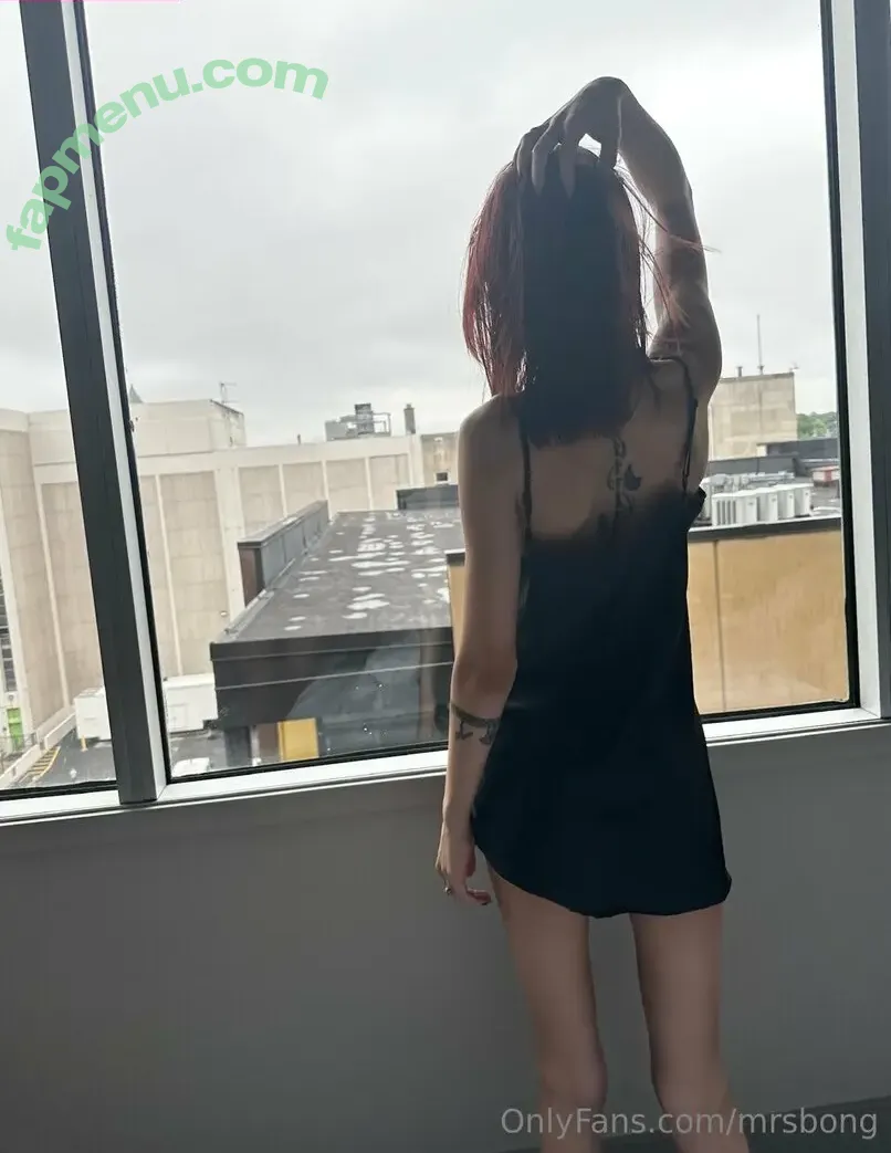 mrsbong nude photo #0020 (mrs.bong77)