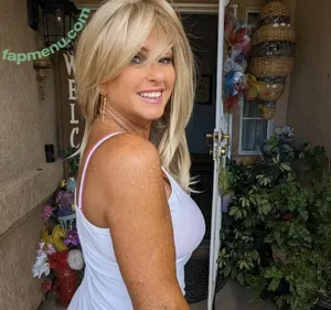 mrscoppertonebutt / mrs.coppertonebutt / mrscoppertonebuttvip nude photo #0054