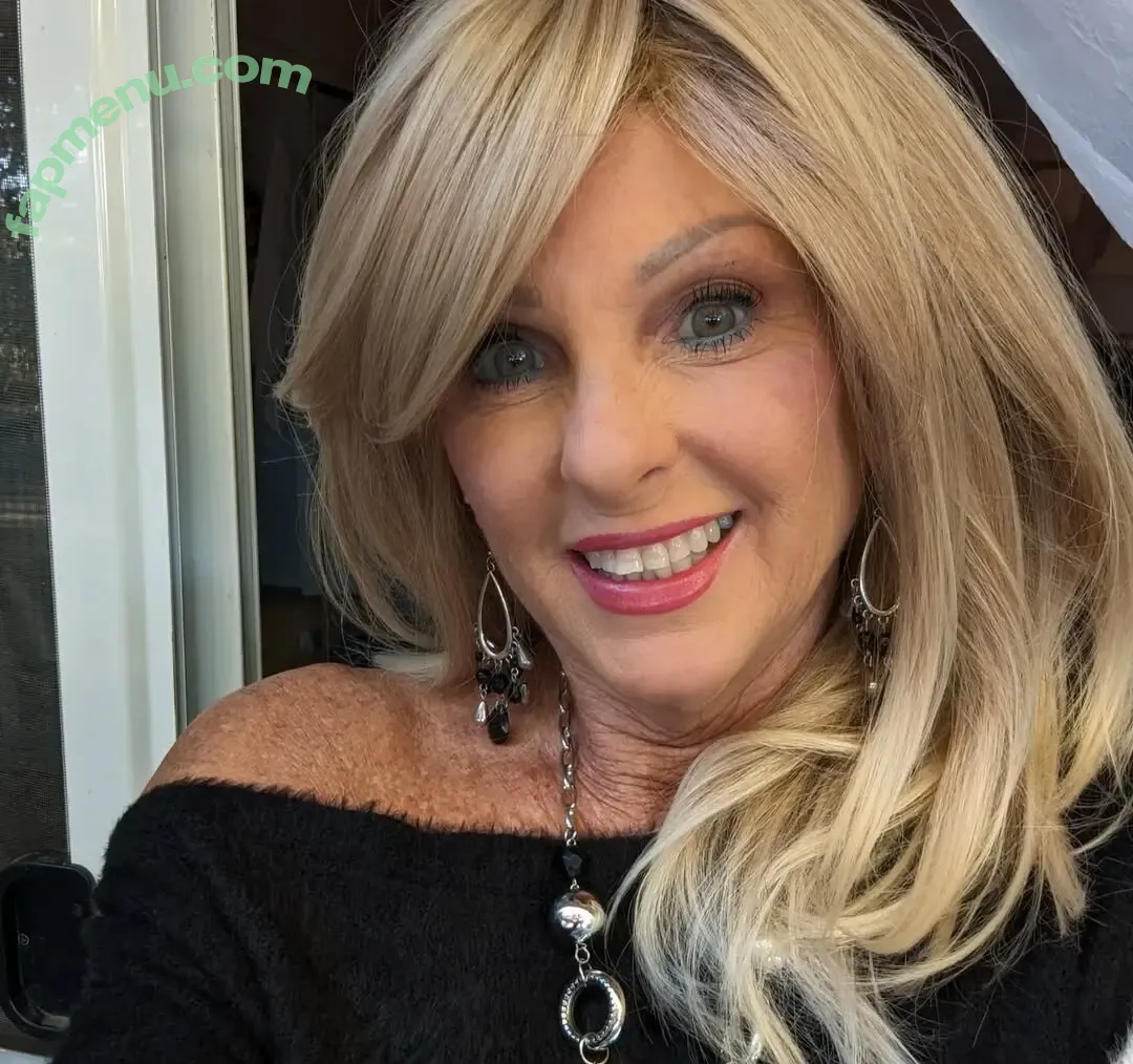 mrscoppertonebutt nude photo #0038 (mrs.coppertonebutt / mrscoppertonebuttvip)