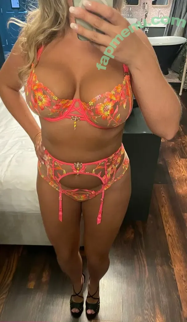 mrselizamarsh nude photo #0029 (theelizamarsh)