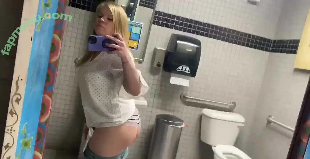 mrselliebrooks nude photo #0145 (EBrooks1127 / elliejbrooksss)