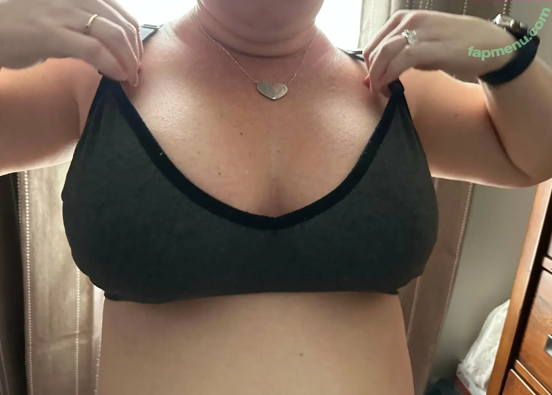 mrselliebrooks nude photo #0161 (EBrooks1127 / elliejbrooksss)