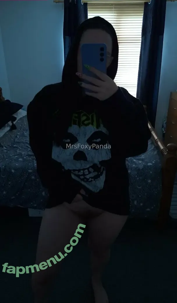 mrsfoxypanda nude photo #0026 (mrsfoxypanda)