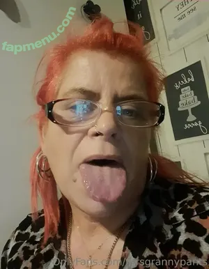 mrsgrannypants / mrs.barebackpackers nude photo #0019